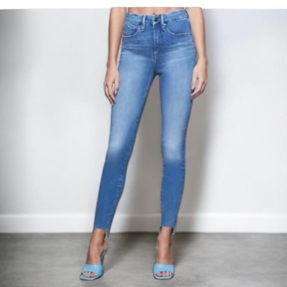 Women’s High-Rise Light Blue Skinny Jeans